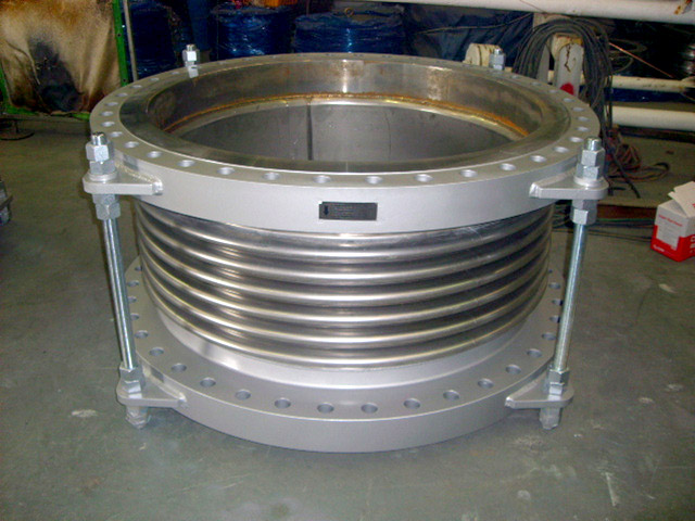 BELLOWS 6