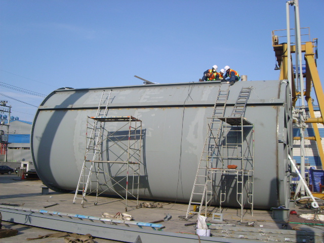 CONSTRUCTION 4